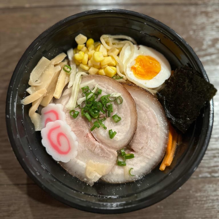 Ramen Mama: Your Cozy Ramen Spot